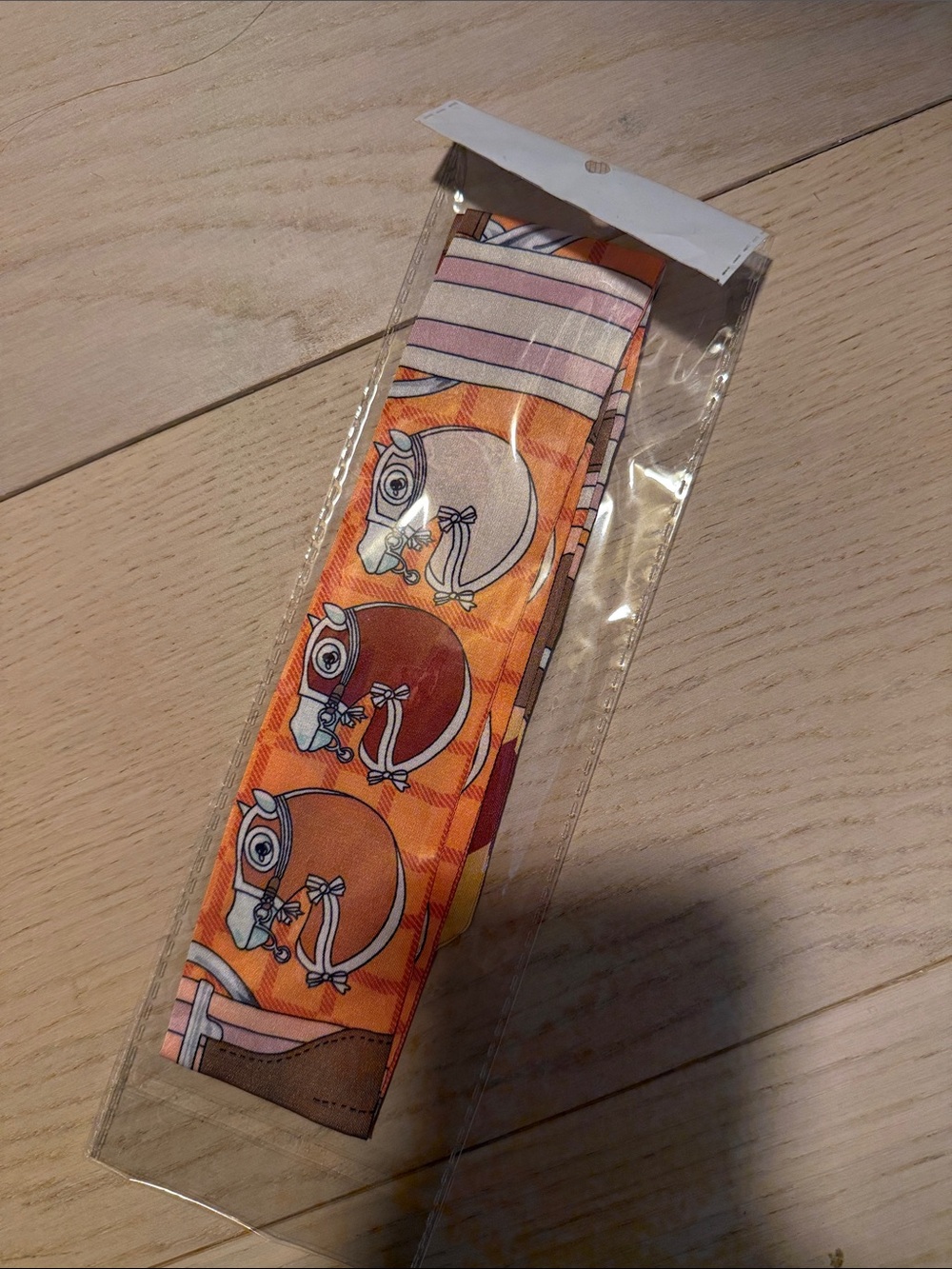 Hermes style twilly